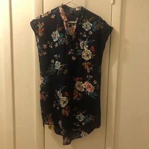 Woman’s Shein top/dress size small